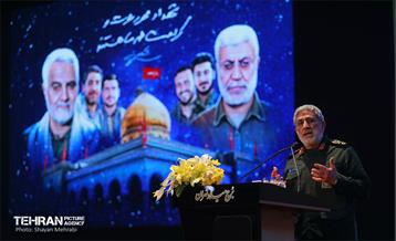 همایش یاران سلیمانی در برج میلاد 51