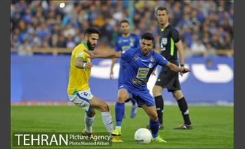 دیدار تیم های استقلال تهران و نفت آبادان  18