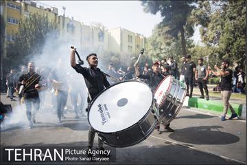 عزاداری روز عاشورا در محله دولت آباد  20
