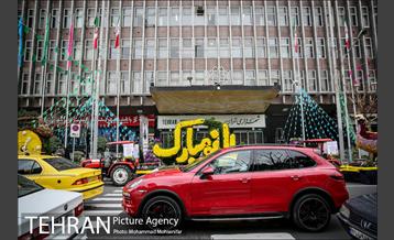 کاروان گل در خیابان بهشت 8