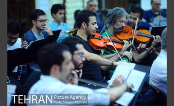 تمرین سمفونی ایثار و مقاومت 2