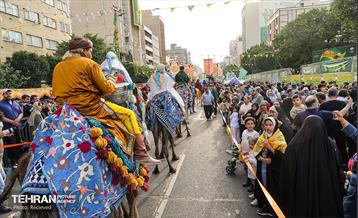 کاروان امام رضا (ع) در جشن بزرگ امام رضایی‌ها 38
