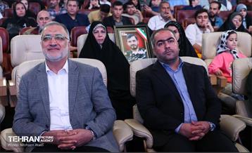 دیدار شهردار تهران با پیشکسوتان عرصه ایثار و شهادت منطقه 17 46