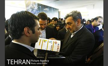 بازدید شهردار تهارن از نمایشگاه تهران هوشمند 5