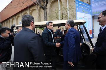 بازدید شهردار تهران از هجدهمین نمایشگاه بین المللى محیط زیست 3