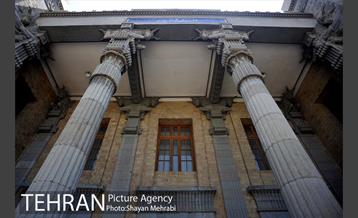 میدان مشق (باغ ملی) 44