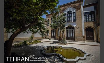 موزه خیابان ولیعصر؛ خانه مینایی 4