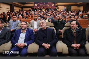 دیدار صمیمانه شهردار تهران با کارکنان شهرداری منطقه ۵