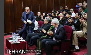 آیین کاشت درخت در بیمارستان شریعتی توسط شهردار تهران 1