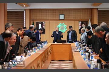 نشست بررسی نحوه توزیع قبوض عوارض نوسازی و پسماند 15
