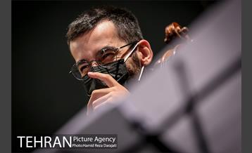 تمرین کنسرت آنلاین نغمه های تهران در برج میلاد 6