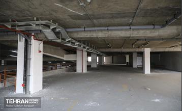 اینجا کارگاهه؛ پارکینگ مینابی 24