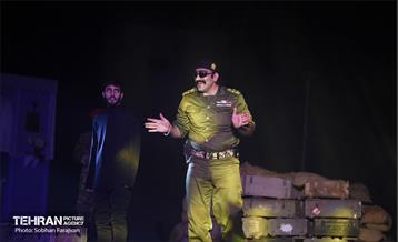 فیلم نمایش ۴۱۰ در برج میلاد 40