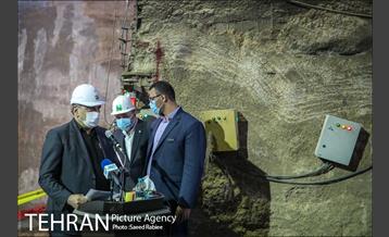 ورود ماشین حفار تونل به ایستگاه میدان حضرت عبدالعظیم الحسنی(ع) در خط 6 مترو 20