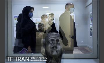 بازدید شهردار منطقه شش از نمایشگاه تهران از منظر هنرمندان 12