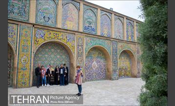 قاب‌های کاشی‌های کاخ کلستان 15