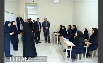 بازدید شهردار تهران از مدرسه استثنایی نظام مافی 6
