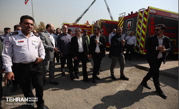 آیین رونمایی از بسته توسعه ماشین آلات تخصصی حوزه خدمات شهری 6