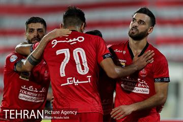 دیدار تیم های فوتبال پرسپولیس و تراکتور تبریز 19