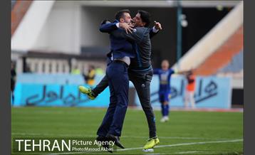 دیدار تیم های استقلال تهران و نفت آبادان  7