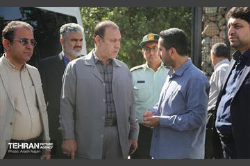 بازدید فرماندار تهران از طرح های عمرانی و خدماتی شهرداری منطقه ۱۰ 17