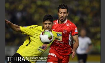 دیدار تیم های سپاهان و پرسپولیس 18