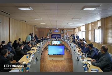بازدید شهردار تهران از شرکت واحد اتوبوسرانی تهران 12