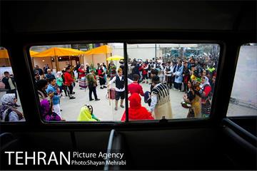 جشنواره نوروزگاه در میدان راه آهن 24