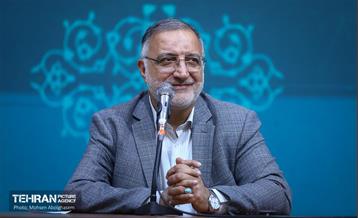 نشست جمعی از دانشجویان با شهردار تهران 12