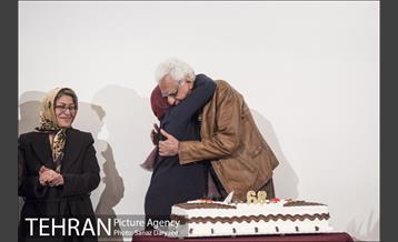 بیست و هشتمین برنامه «تولد ماه»‎ 19