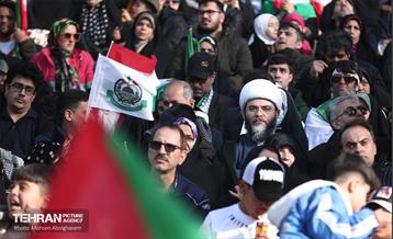 محفل بزرگ قرآنی امام حسنی‌ها  51