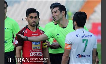 دیدار تیم های پرسپولیس و ماشین سازی تبریز 2
