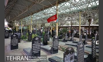 اولین پنجشنبه سال 1400 در بهشت زهرا(س) 41