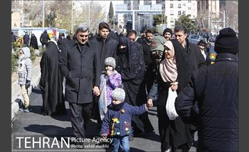 حضور شهردار تهران در راهپیمایی یوم الله 22 بهمن 1