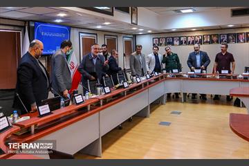 نشست هم انـدیشی شهردار تهران با معتمدین منطقه ۹