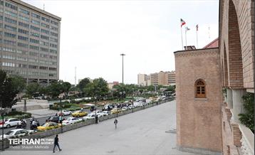 چراغ خانه شهر روشن است 16