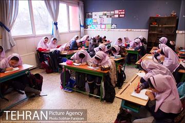 مانور سراسری زلزله در دبستان شهید بهشتی 4