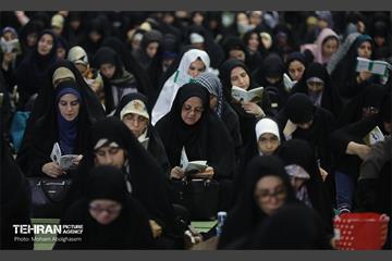 دعای روز عرفه در مصلی امام خمینی (ره) 10
