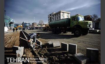 زیرگذر استاد معین قبل از افتتاح 44