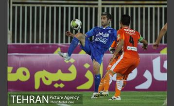 دیدار دو تیم سایپا تهران و استقلال تهران 1