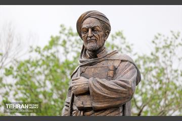 رونمایی از بزرگترین مجسمه برنزی پایتخت 3