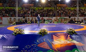 مراسم تجلیل از کشتی‌گیران قهرمان جهان (جشنی برای ایران) 88