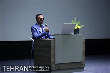 اکران ویژه فیلم آشغال های دوست داشتنی برای نابینایان 13
