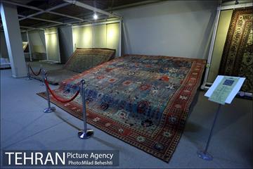 موزه فرش ایران‎ 17