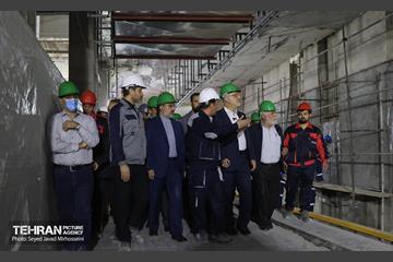 بازدید از دو ایستگاه مهم مترو 3