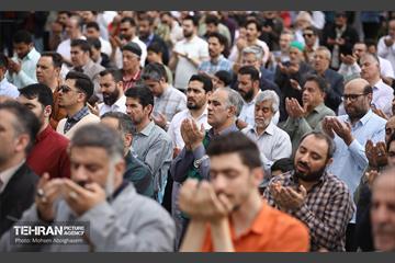 نماز عید سعید فطر در مصلای تهران 32