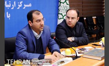 نشست صمیمانه رئیس مرکز ارتباطات شهرداری تهران با اصحاب رسانه 17