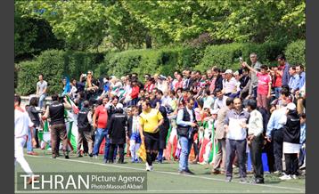 دیدار رسانه ورزش و پیشکسوتان تیم ملی فوتبال ایران به نفع سیل زدگان 11