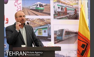 آیین بهره برداری از 43 دستگاه واگن مترو 8