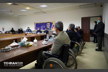 بازدید شهردار تهران از آسایشگاه جانبازان بقیه الله 3